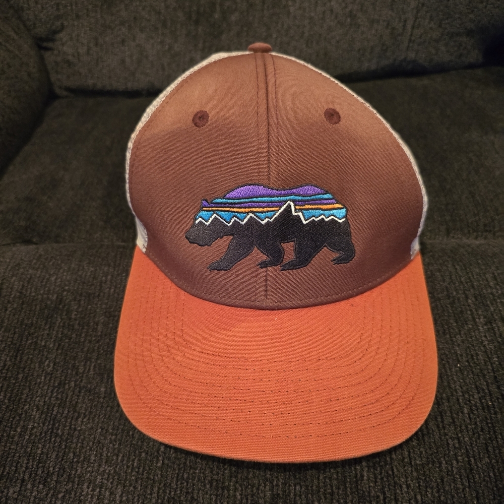 Patagonia Fitz Roy Bear Trucker Snapback Hat